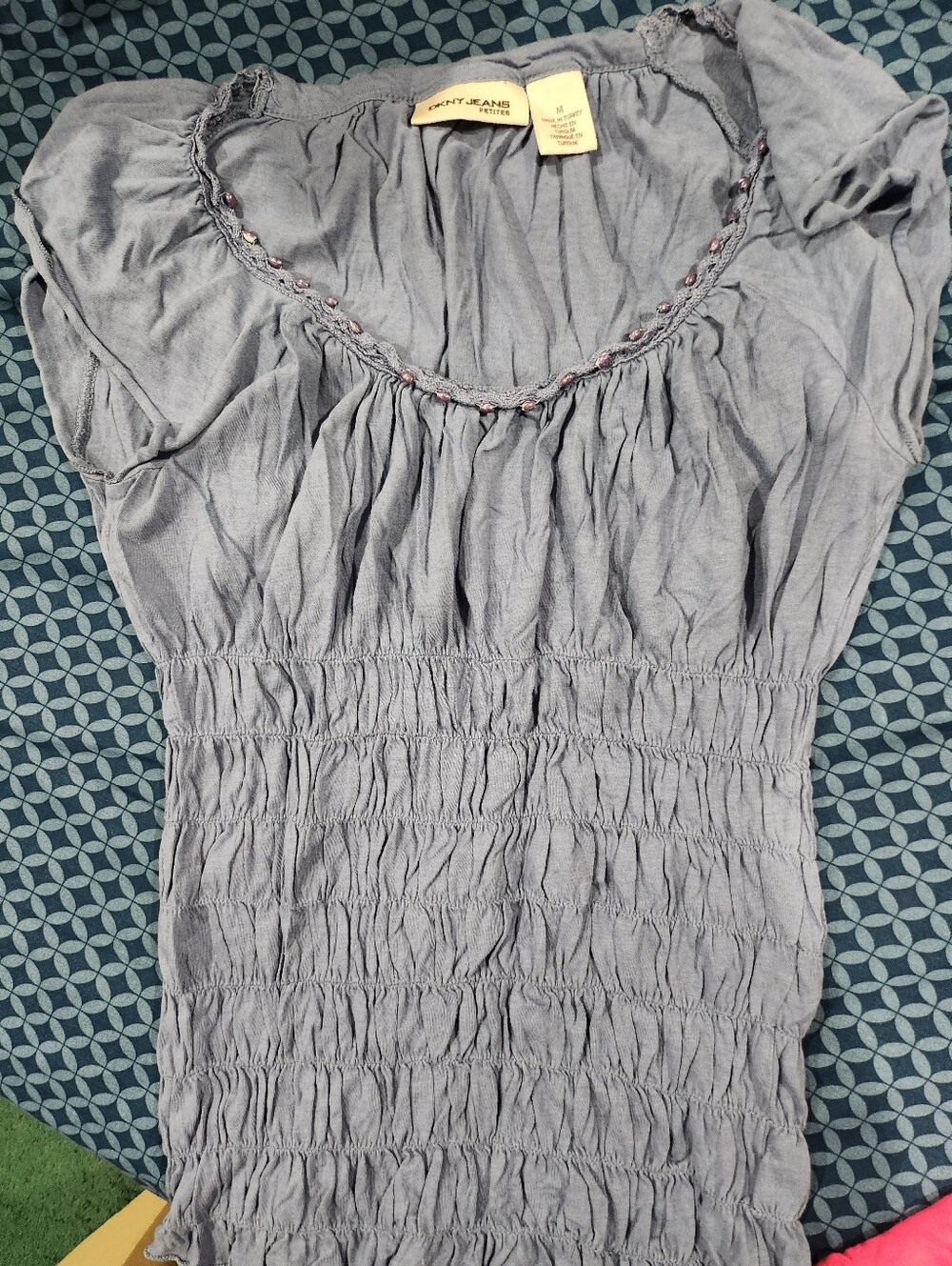 1997. Fire SALE get closet clearout apparel lot Womens EUC Shirts🎁